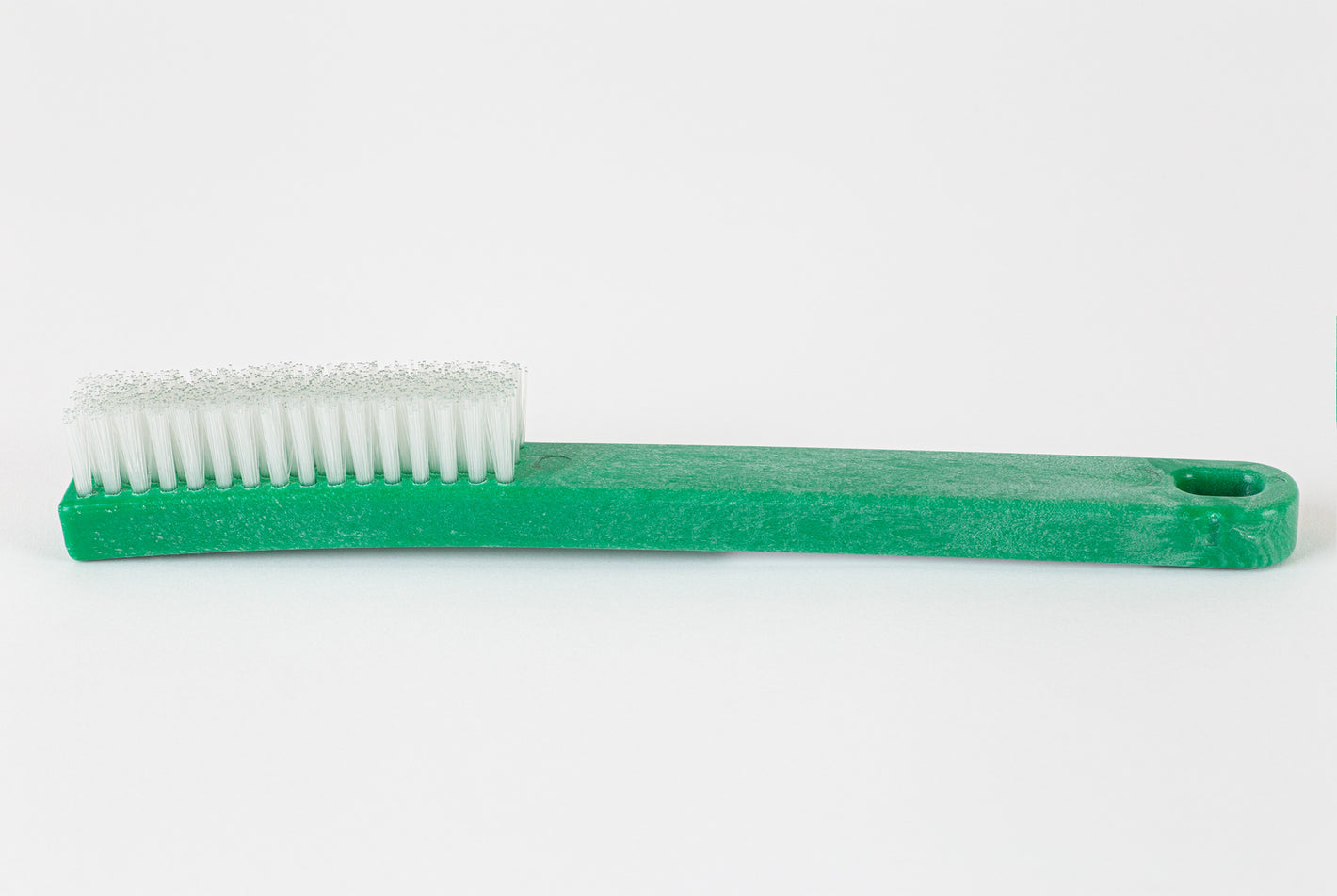 Cleaning brush for surfaces with hard plastic bristles, 80 x 18 x 15 mm, length 220 mm, 10 pcs.
